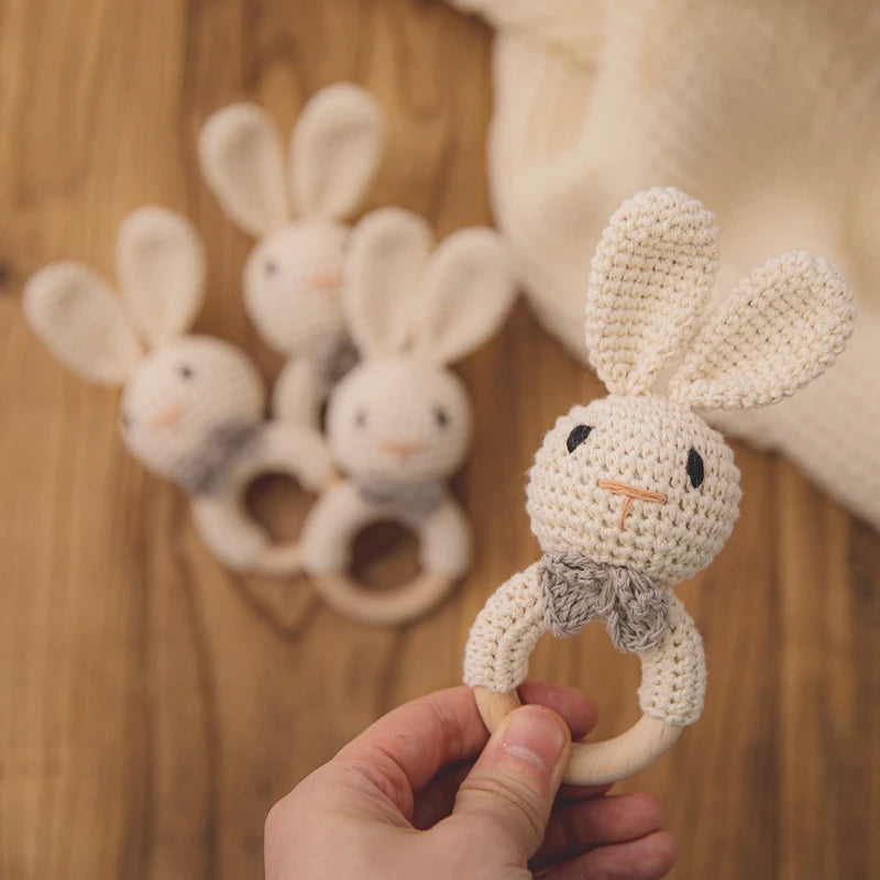Anneau de Dentition en Bois Naturel & Crochet – Motifs Animaux